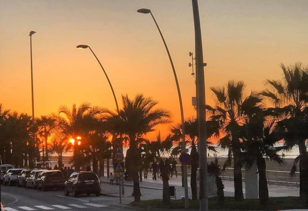 Piso Centrico Y Tranquilo Con Garaje Incluido Apartment Sanlucar de Barrameda Luaran gambar